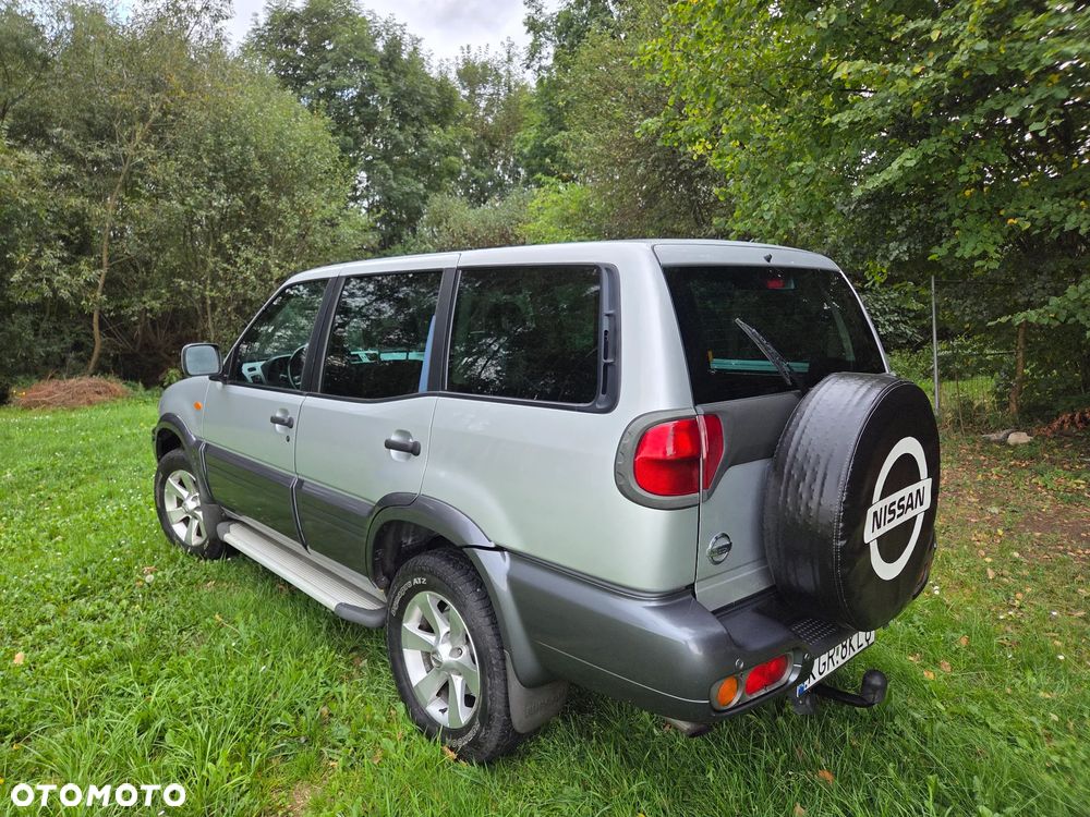 Nissan Terrano - 5