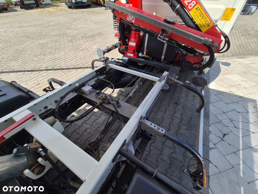 Iveco Daily 65 C 18 / 3.0 DIESEL / HDS FASSI F28B / WYWROTKA / MOCNA RAMA / BEZWYPADKOWY / SERWISOWANY / MOCNY SILNIK / EURO 4 / BEZWYPADKOWY - 41