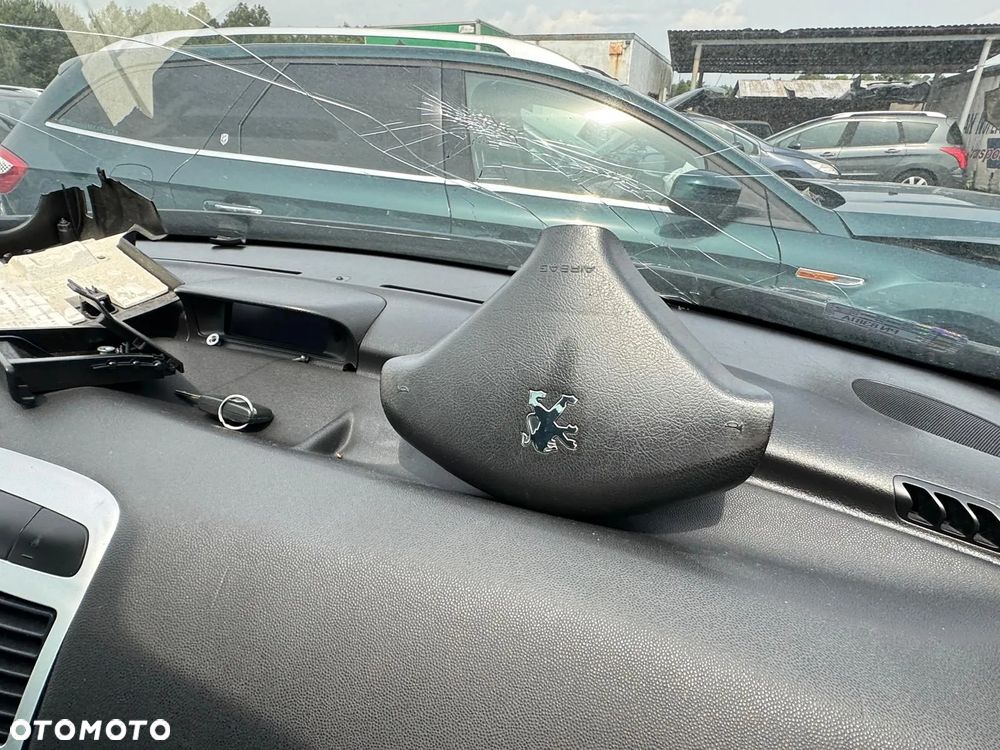Peugeot 307 2006 1.6 benzyna 80KW 109 KM - samochód na części - 2