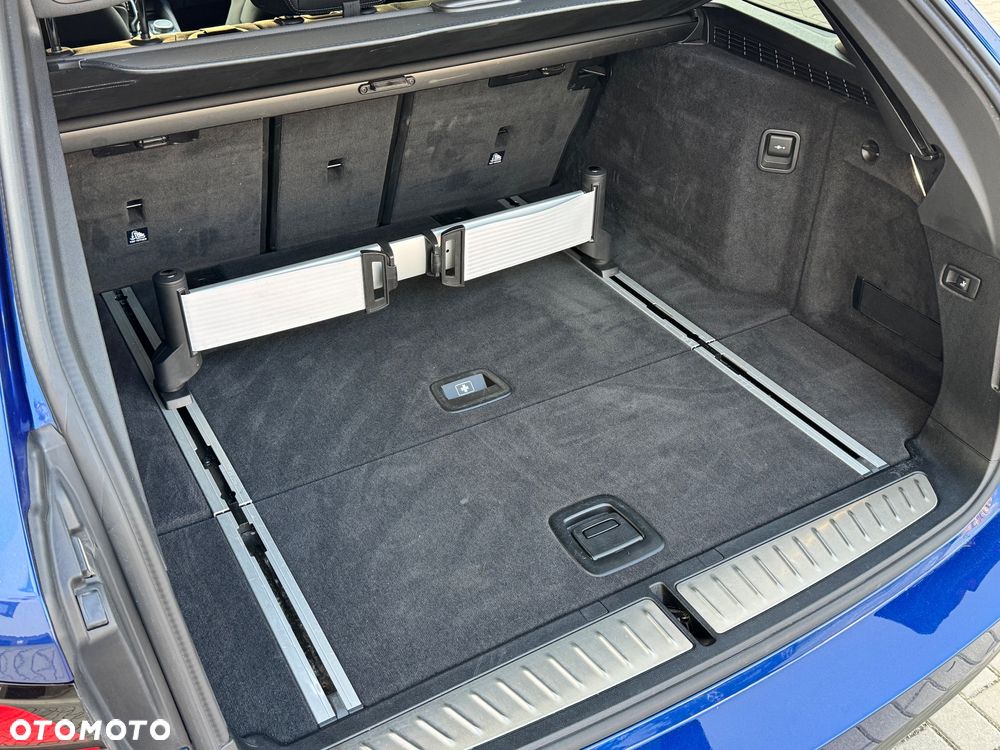 BMW Seria 5 530i xDrive mHEV M Sport sport - 37