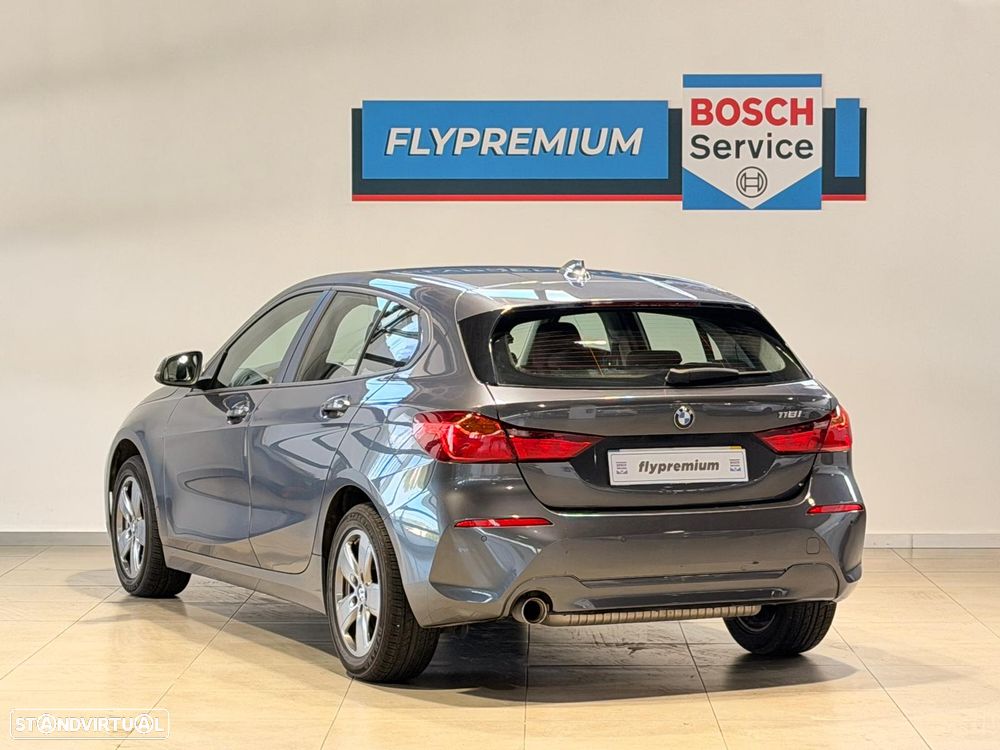 BMW 118 i Auto - 4