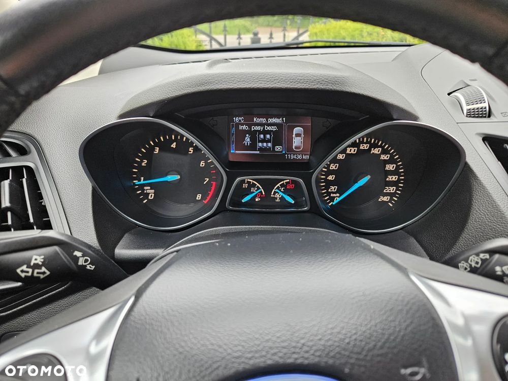 Ford Kuga 1.5 EcoBoost 2x4 Business Edition - 4