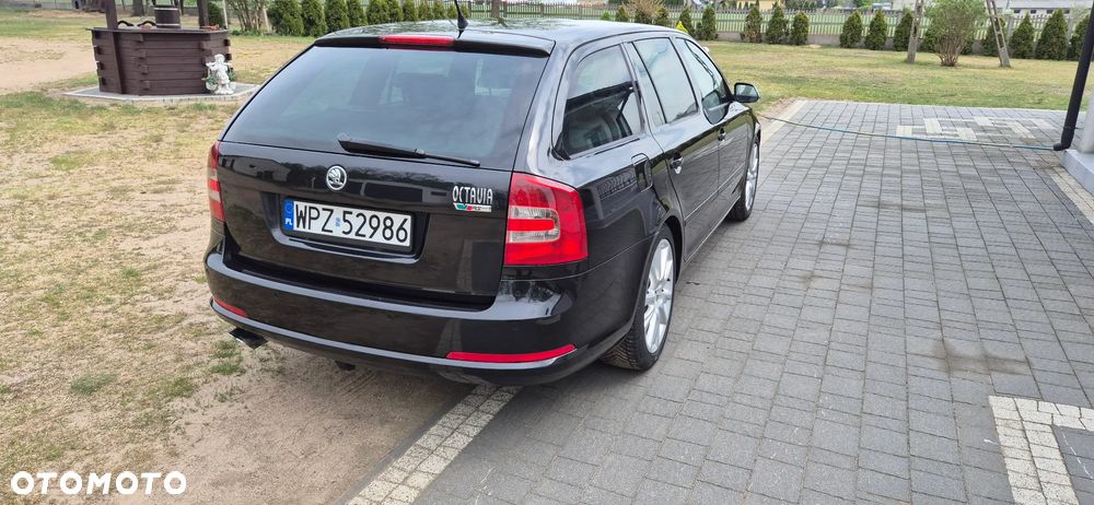 Skoda Octavia 2.0 TDI RS - 7