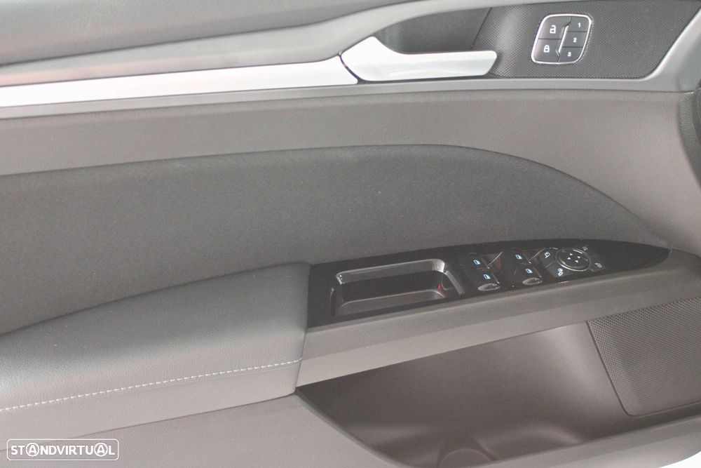 Ford Mondeo 1.5 TDCi Business Plus ECOnetic - 6