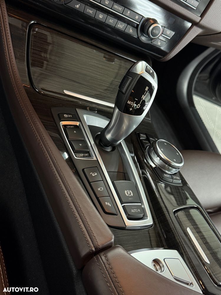 BMW Seria 5 535i xDrive Sport-Aut. Luxury Line - 20