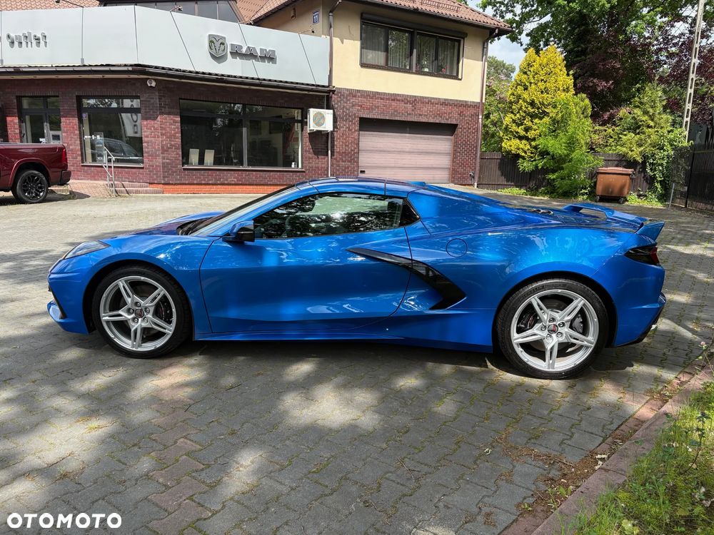 Chevrolet Corvette - 10