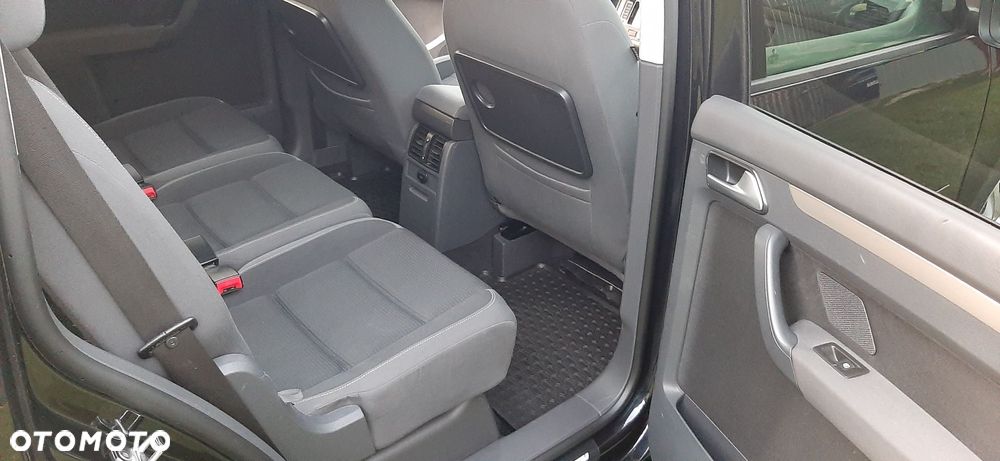 Volkswagen Touran 2.0 TDI DPF Comfortline - 11