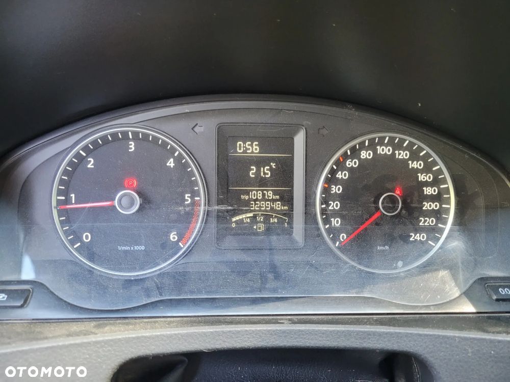 Volkswagen T5 - 19
