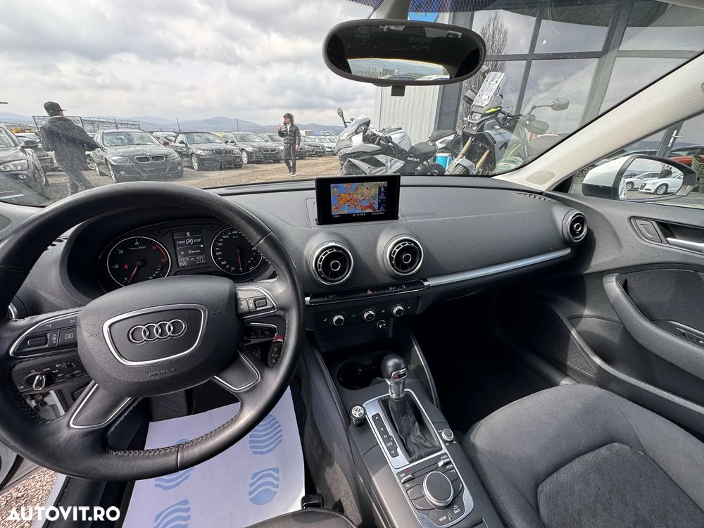 Audi A3 1.6 TDI S tronic Ambiente - 27