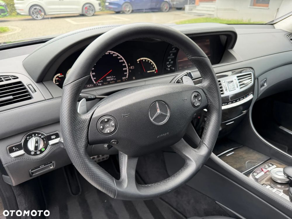 Mercedes-Benz CL 63 AMG 7G-TRONIC - 39
