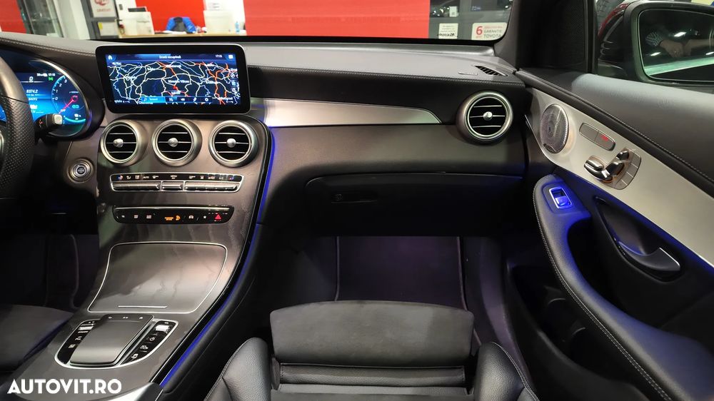 Mercedes-Benz GLC - 21