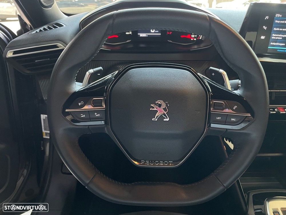 Peugeot 2008 1.5 BlueHDi Active Pack EAT8 - 16
