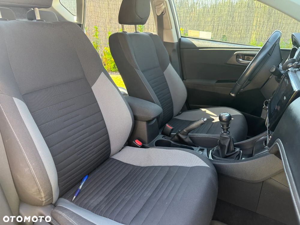 Toyota Auris 1.6 Classic Plus - 12