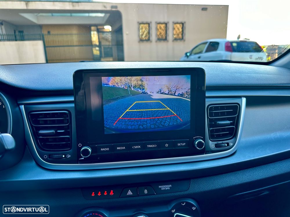 Kia Rio 1.2 CVVT Dynamic - 37