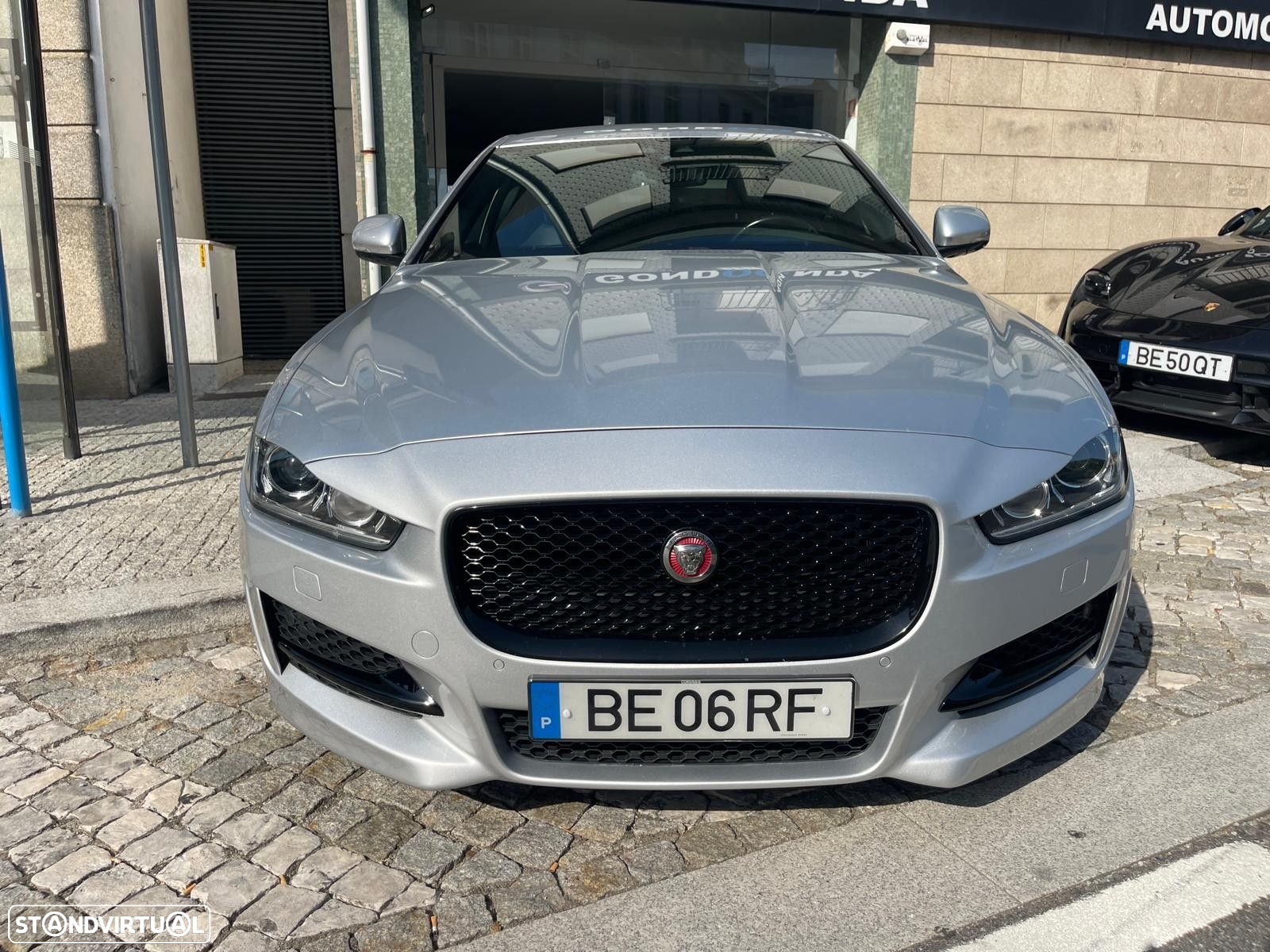 Jaguar XE 2.0 D R-Sport Aut. - 2