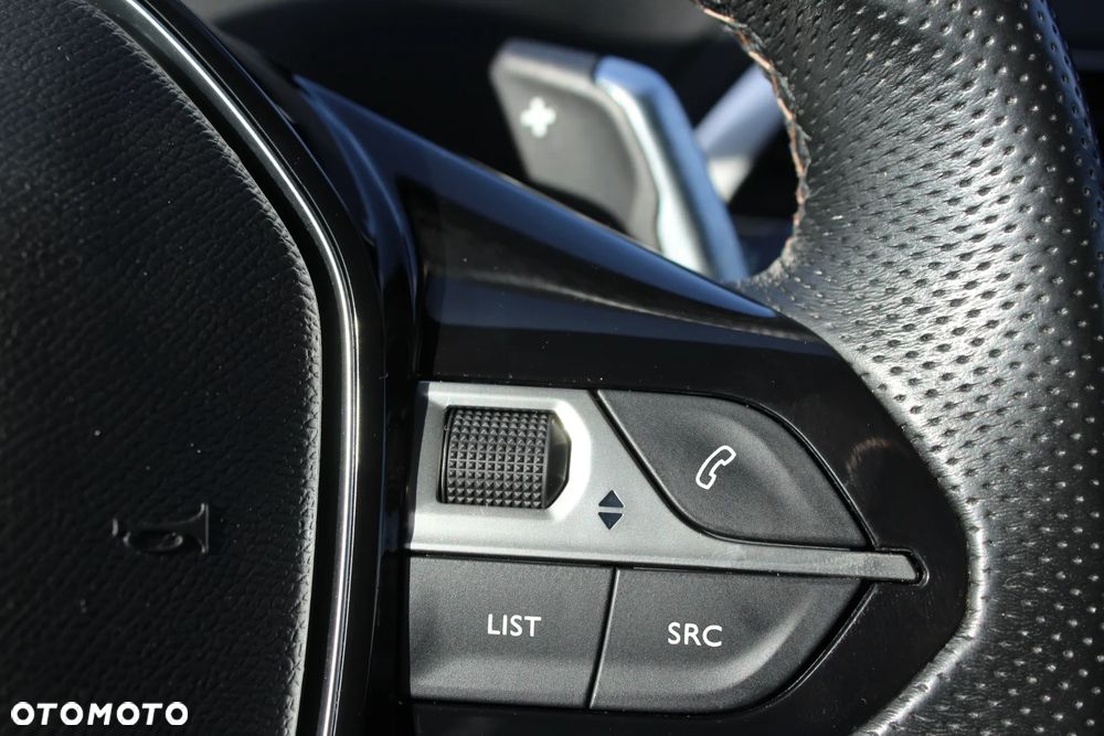 Peugeot 5008 PureTech 180 EAT8 Stop & Start GT - 18