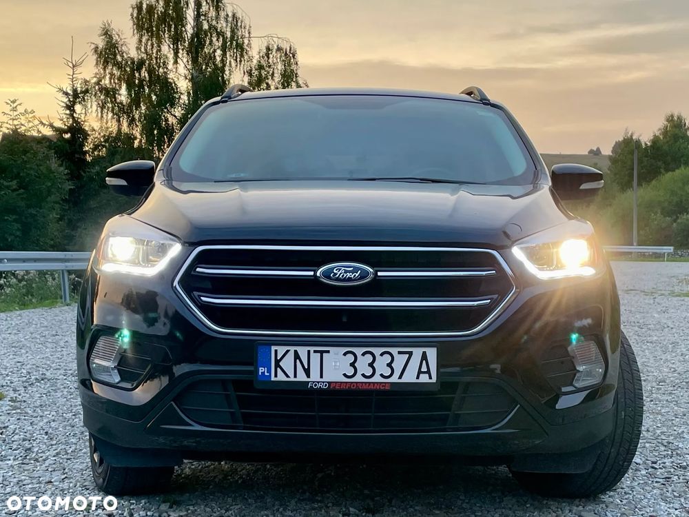 Ford Kuga - 4