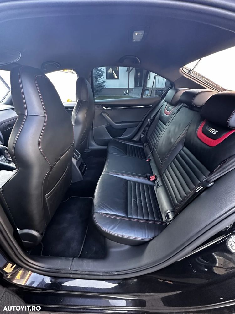 Skoda Octavia 2.0 TSI DSG RS 230 - 8