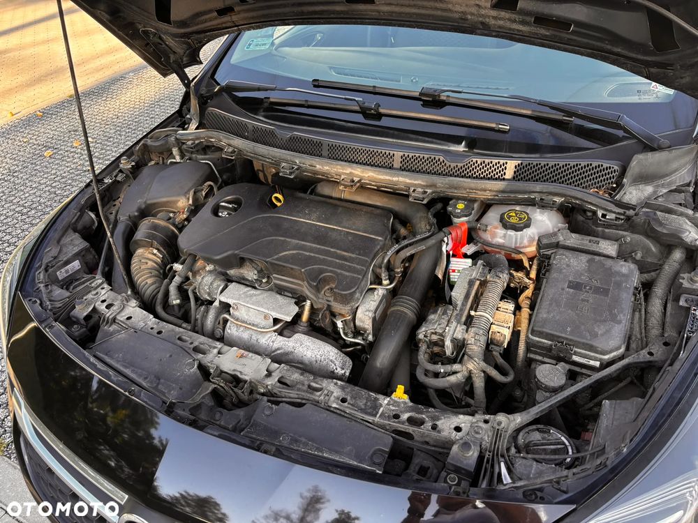 Opel Astra 1.4 T Enjoy - 18
