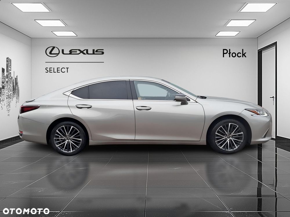 Lexus ES 300h Business Edition - 6
