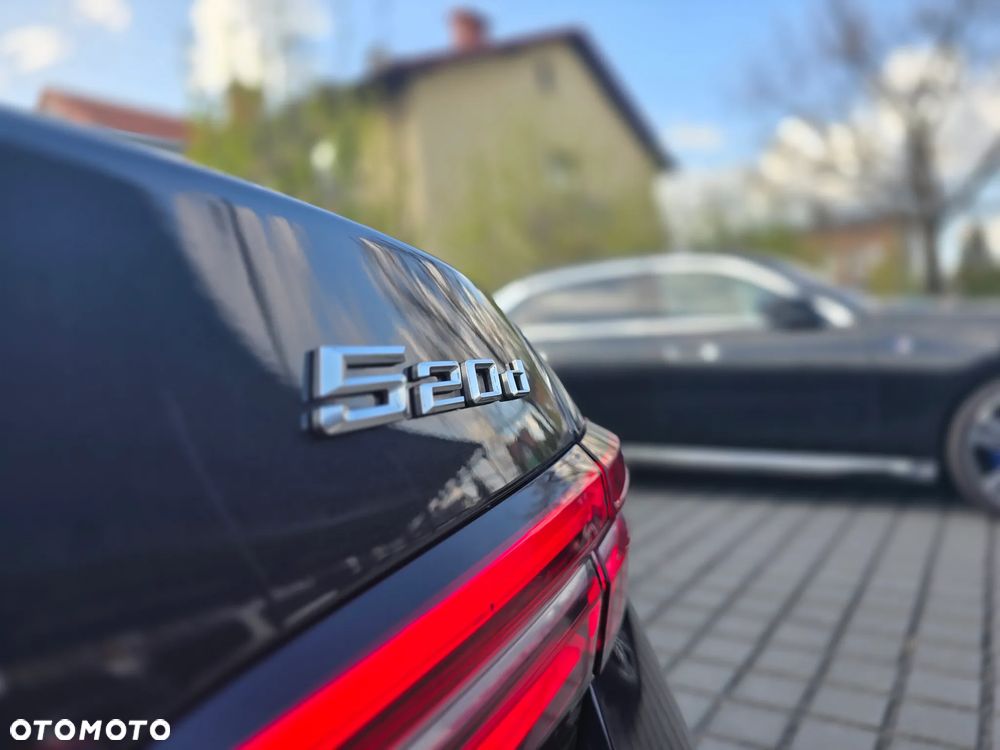 BMW Seria 5 520d xDrive mHEV M Sport - 27