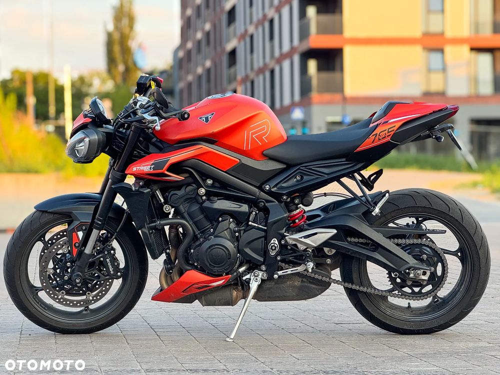 Triumph Street Triple - 5