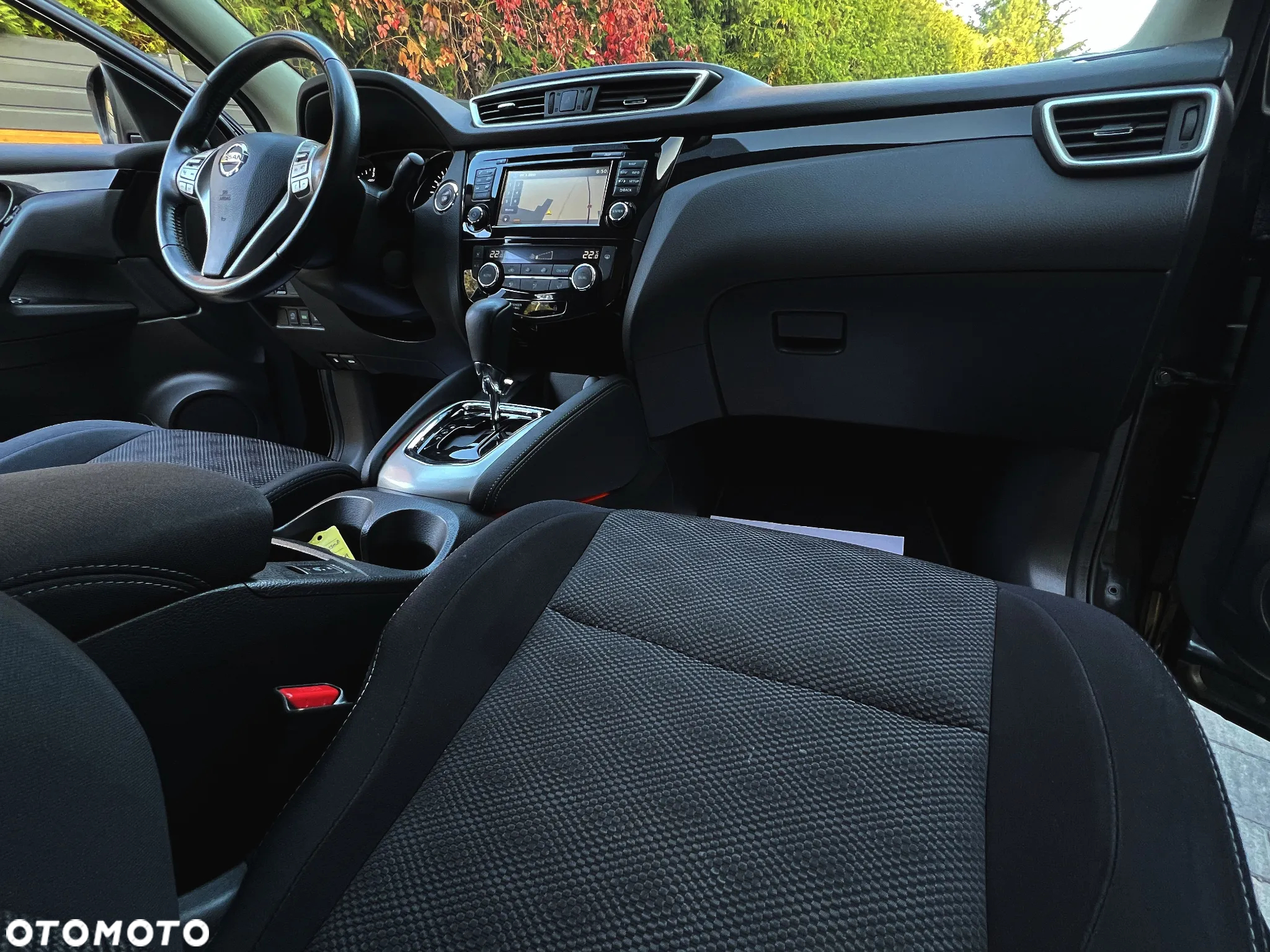 Nissan Qashqai 1.6 DCi N-Connecta Xtronic - 17