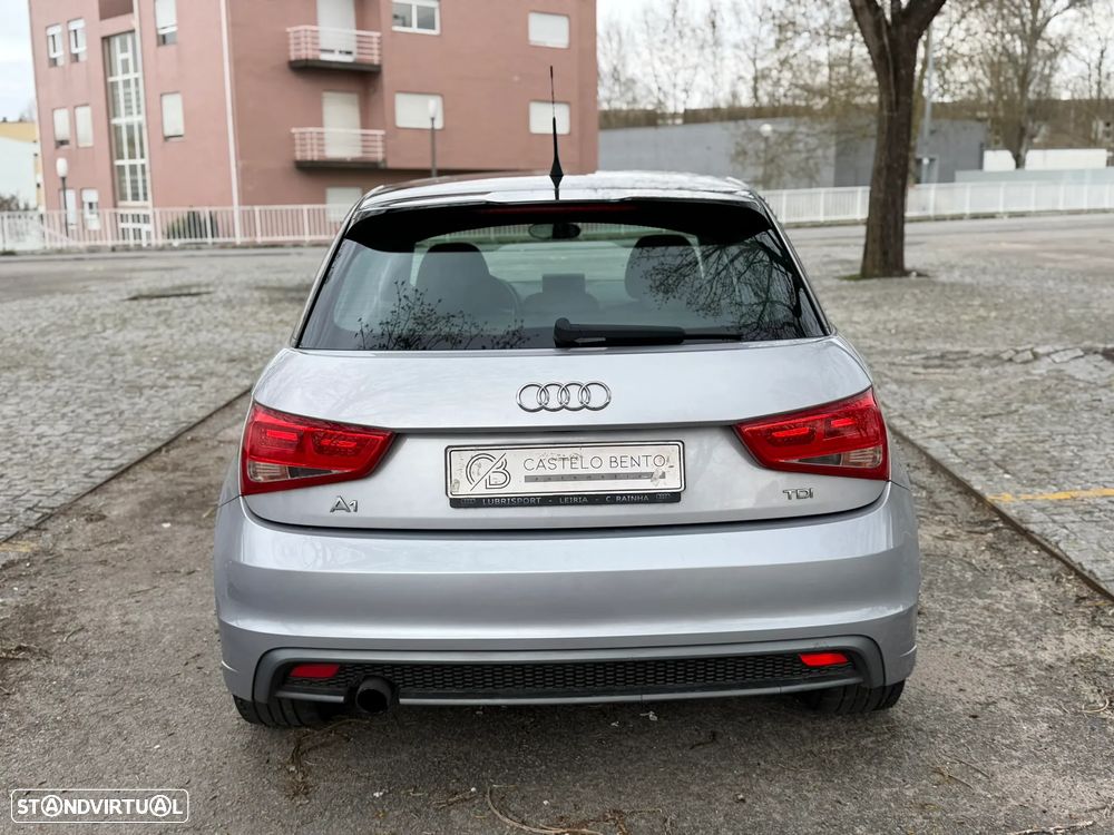 Audi A1 Sportback 1.6 TDI S-line - 31