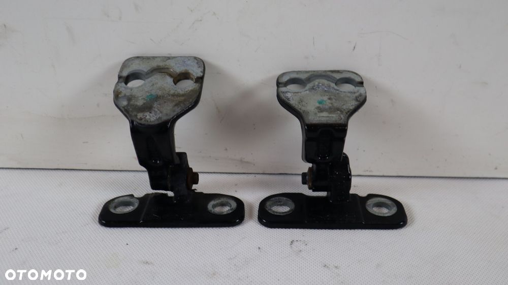 LAND ROVER DISCOVERY SPORT L550 ZAWIASY DRZWI PRAWYCH PRZÓD 1AG