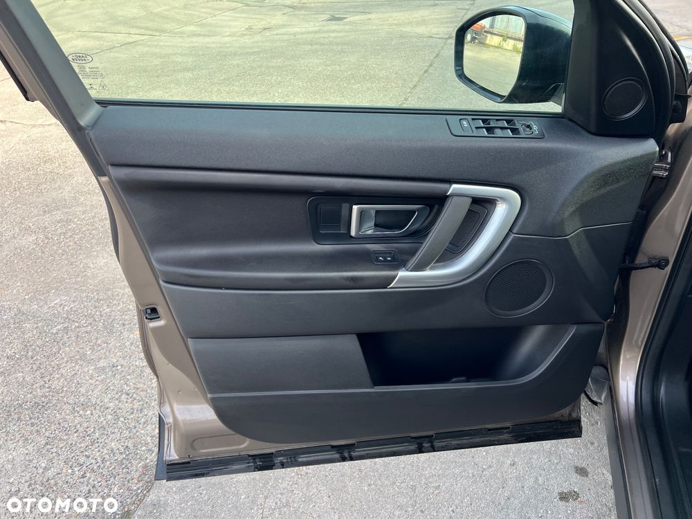 Land Rover Discovery Sport 2.0 TD4 Pure - 8