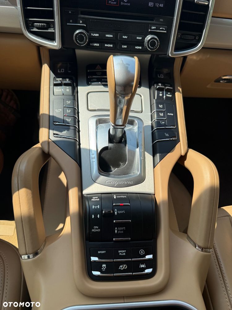 Porsche Cayenne GTS - 20