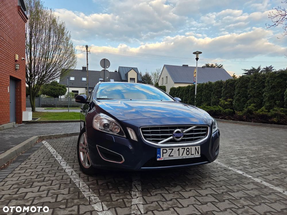 Volvo V60 T5 - 18