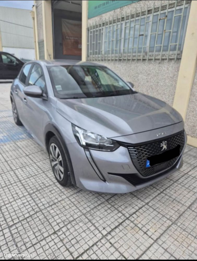 Peugeot e-208 50 kWh GT - 4