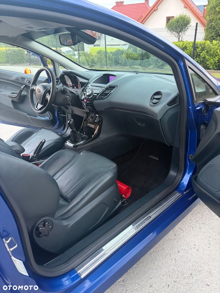 Ford Fiesta 1.6 Sport - 18