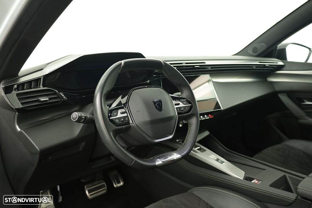 Peugeot 308 1.2 PureTech GT EAT8 - 7