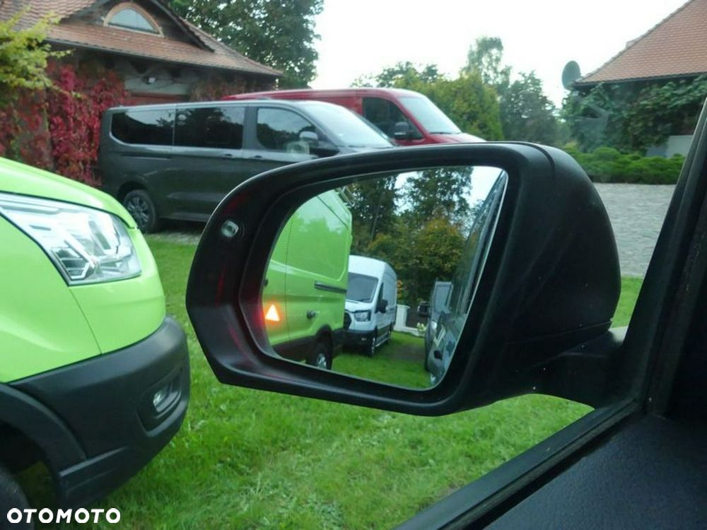Mercedes-Benz Vito - 15