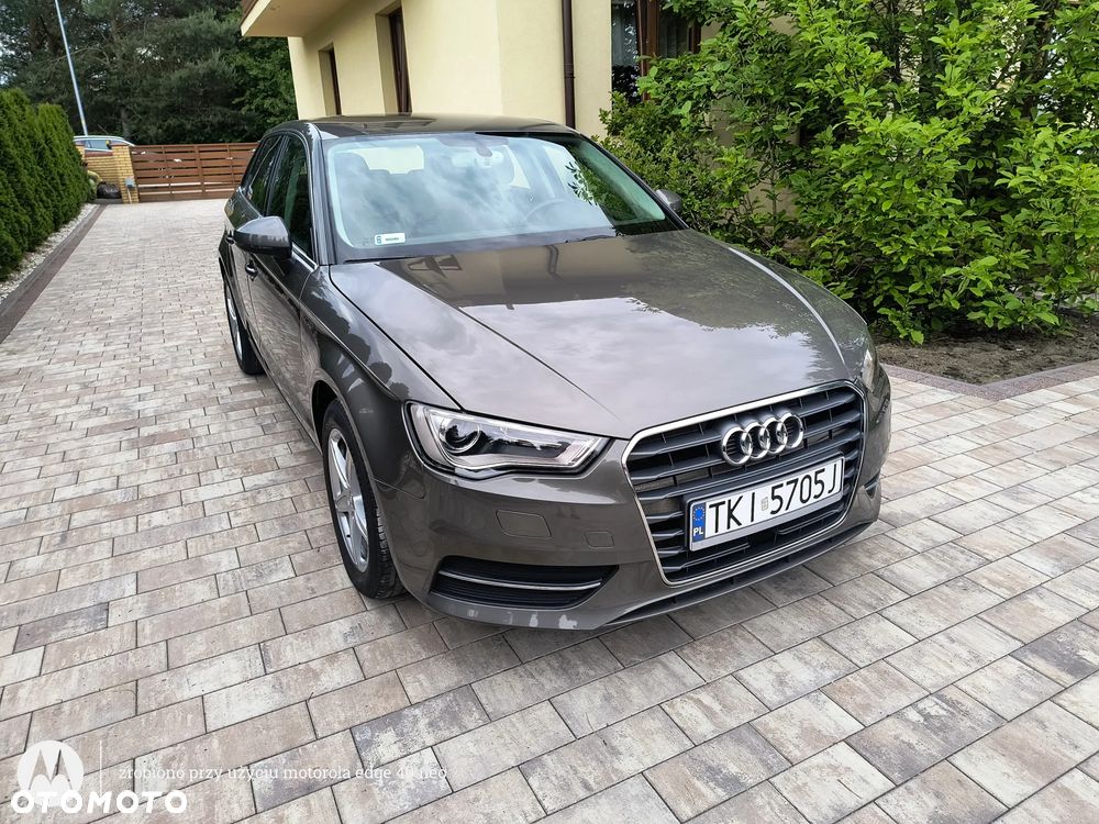 Audi A3 Sportback 1.6 TDI DPF Ambition S tronic - 2