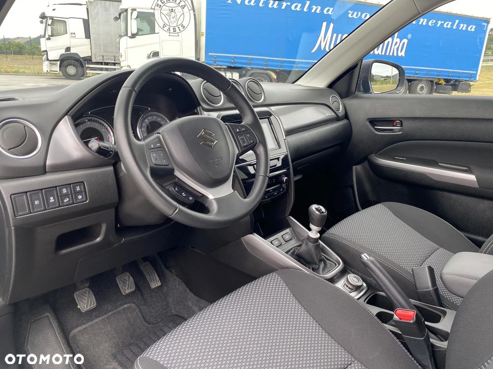 Suzuki Vitara 1.4 Boosterjet SHVS Premium 4WD - 9