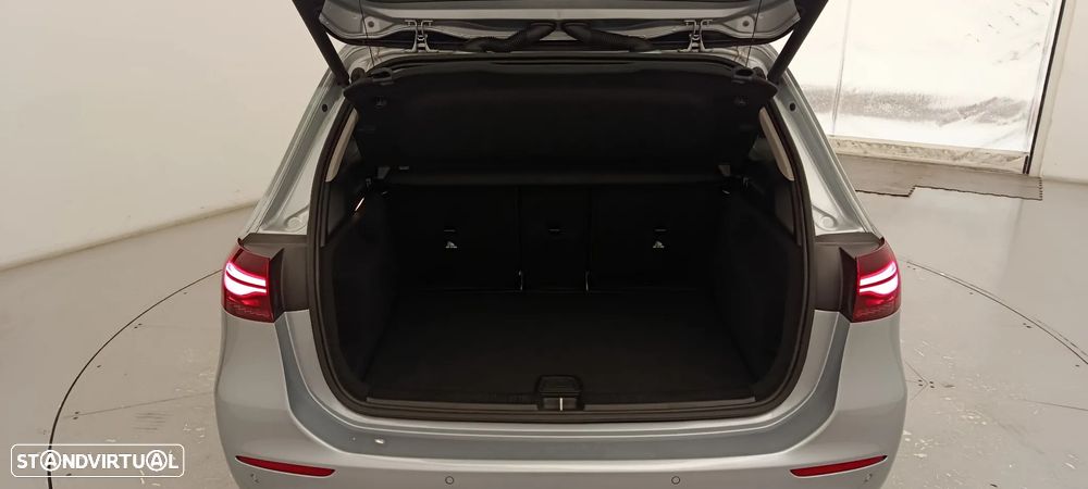 Mercedes-Benz B 250 e - 33