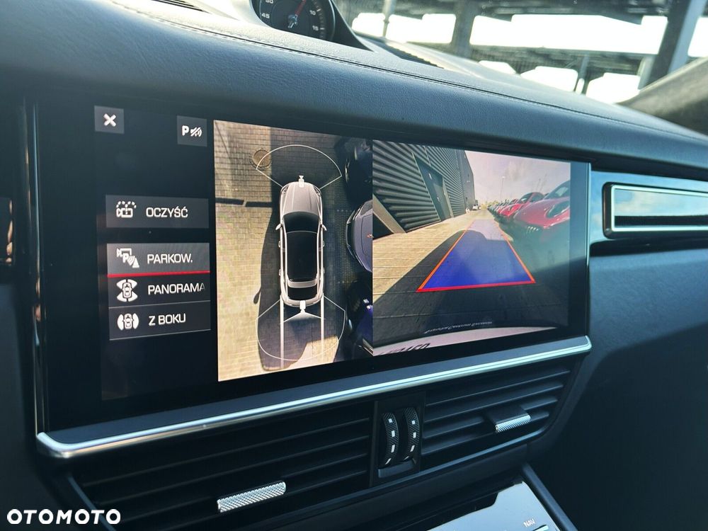 Porsche Cayenne GTS - 24