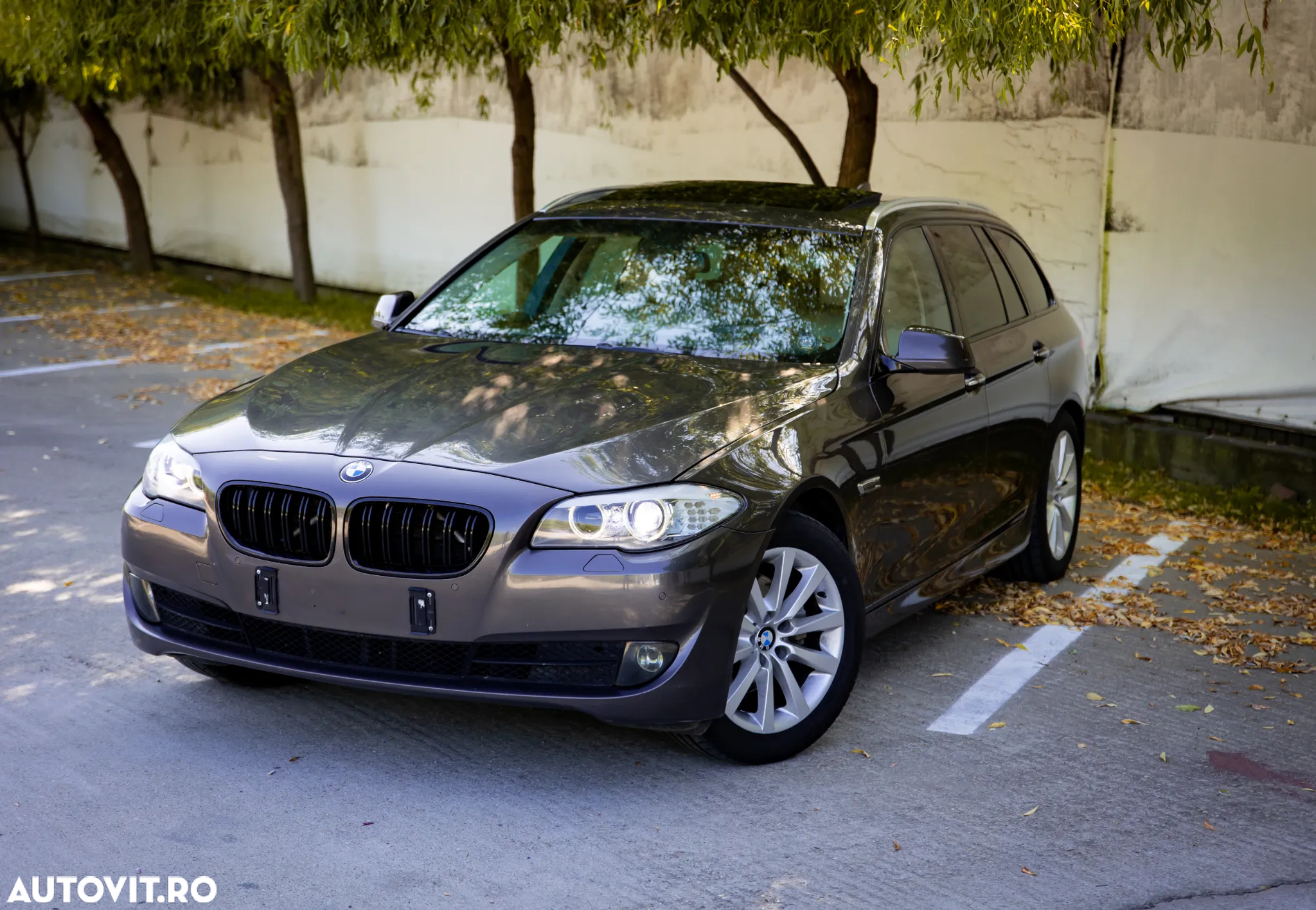 BMW Seria 5 520d Gran Turismo - 2