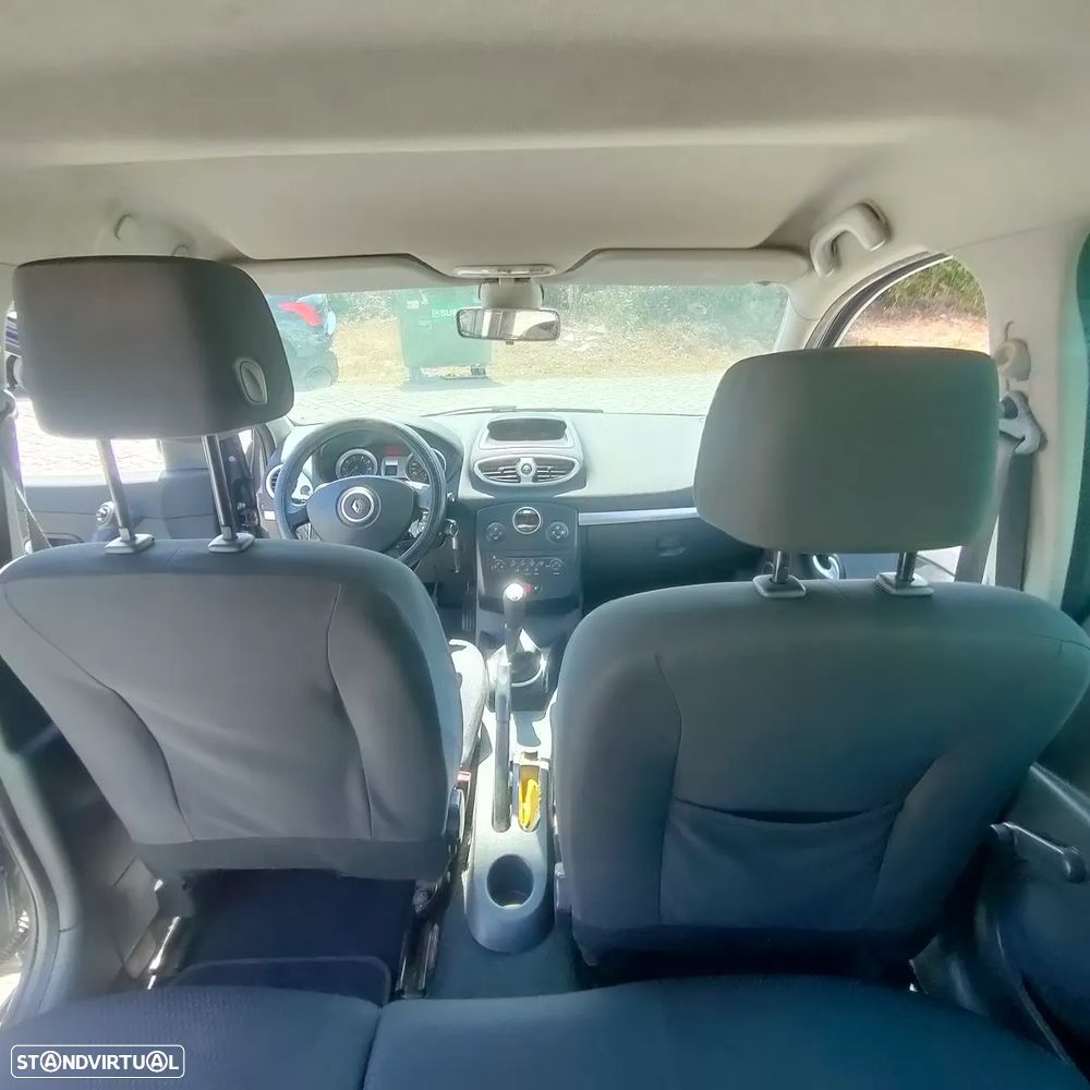 Renault Clio 1.2 16V Dynamique S - 7