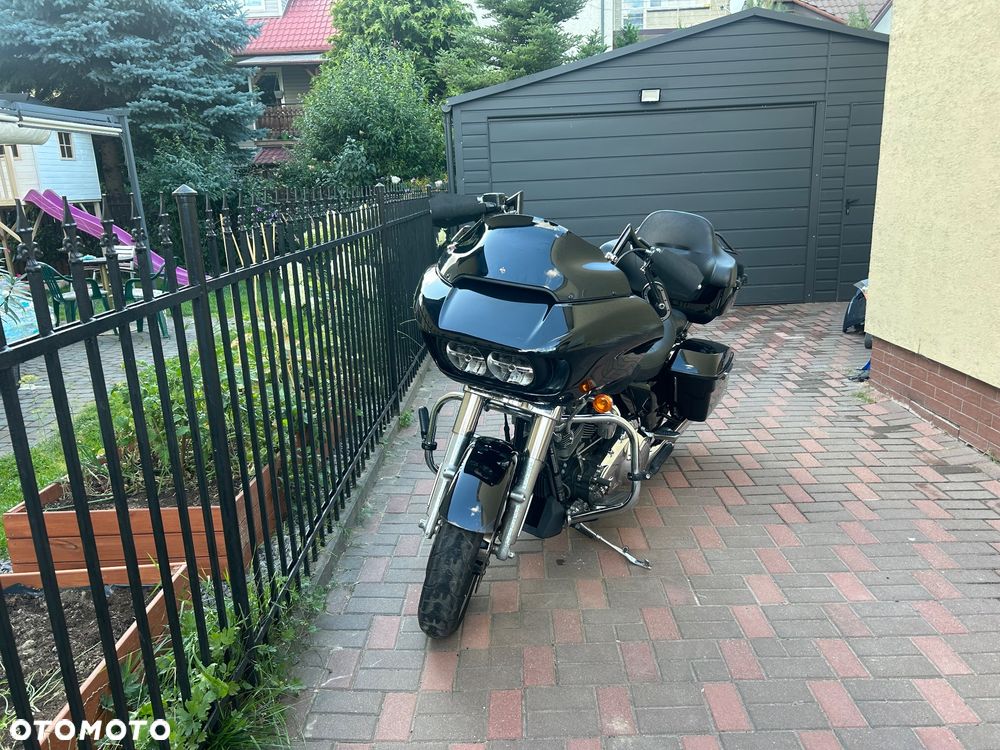 Harley-Davidson Touring Road Glide - 6