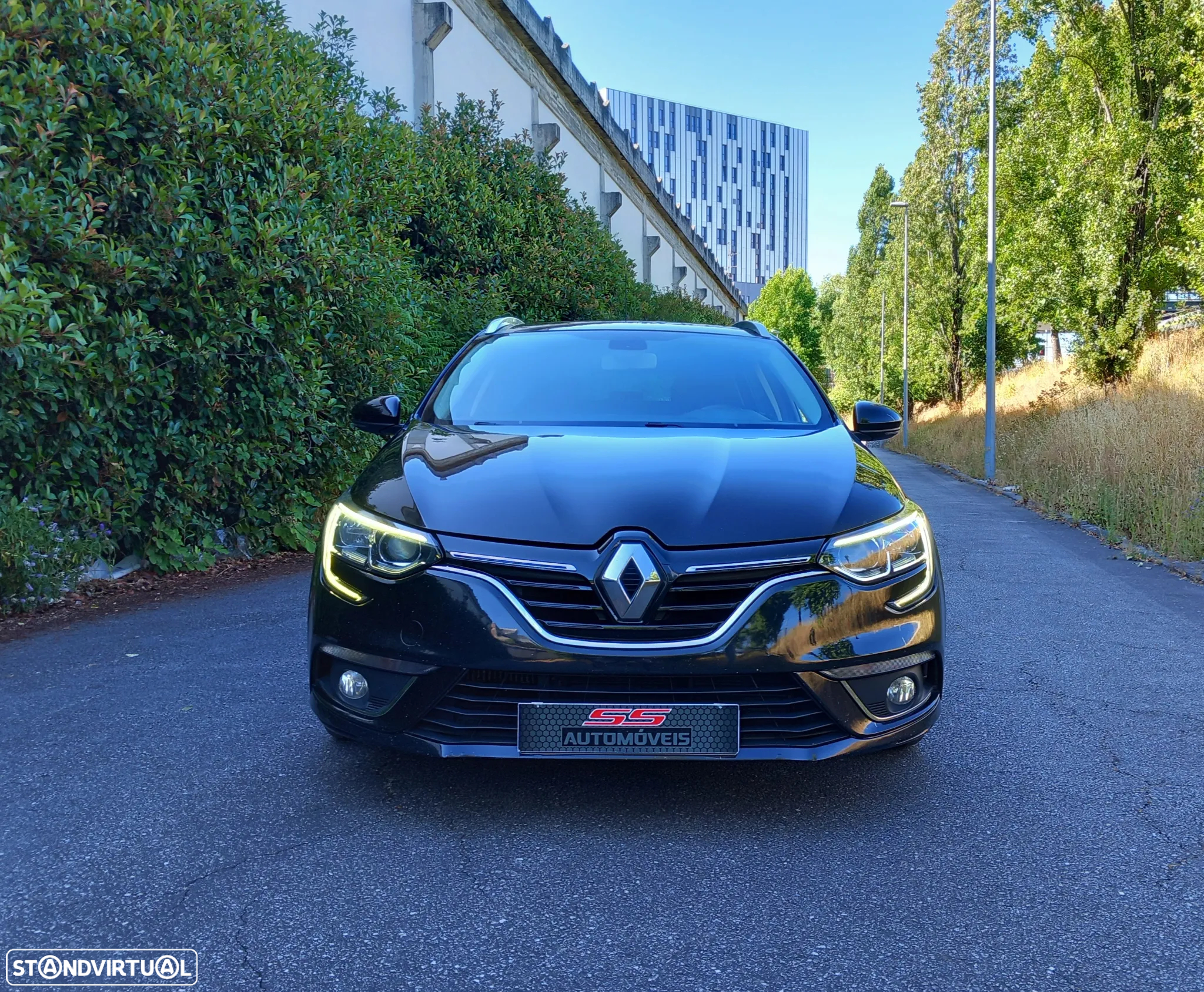 Renault Mégane Sport Tourer 1.5 dCi Limited - 26