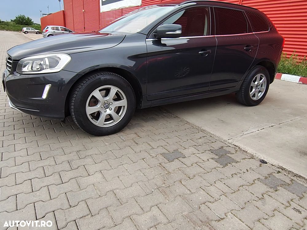 Volvo XC 60 D4 Geartronic Momentum - 6
