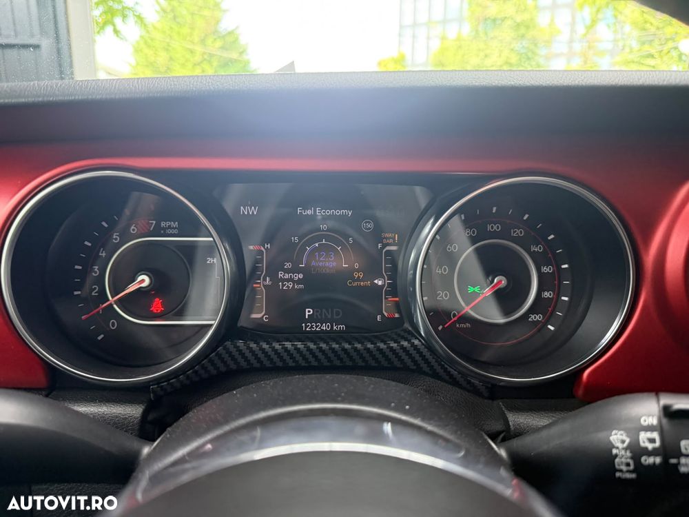 Jeep Wrangler 2.0 Turbo AT8 Rubicon - 11