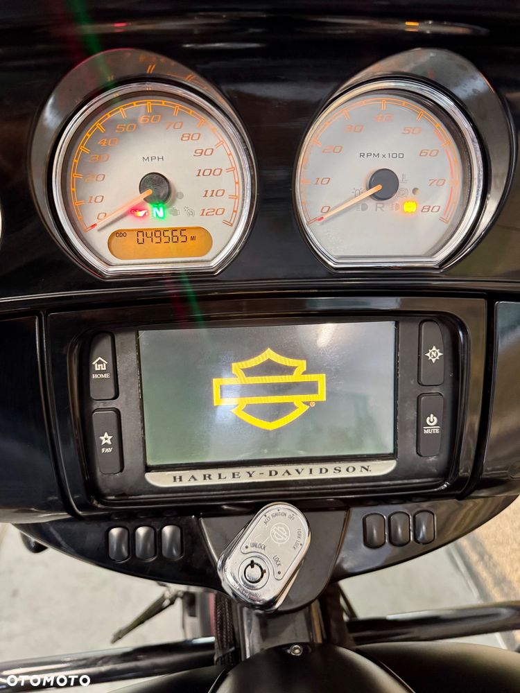 Harley-Davidson Touring Street Glide - 9