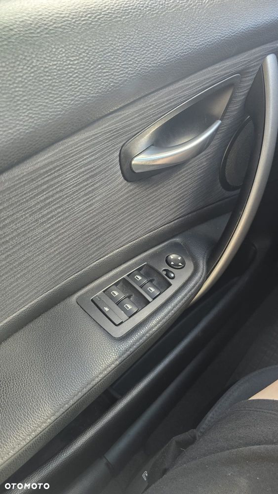 BMW Seria 1 - 11