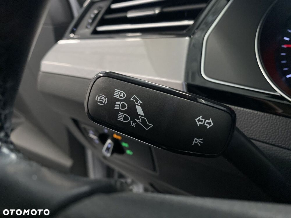 Volkswagen Passat - 27