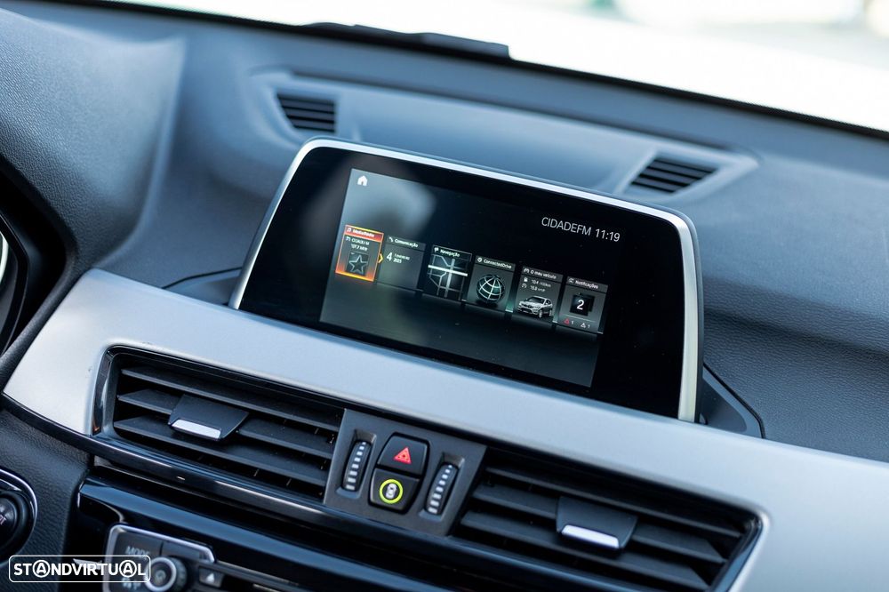 BMW X1 16 d sDrive Advantage - 34